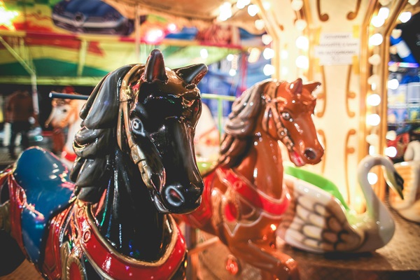 Das Karussell auf dem Kirmes in Weert